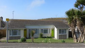 accommodation holywell bay