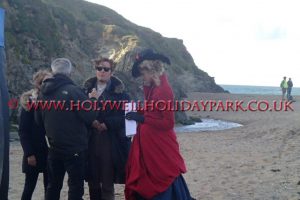 poldark 5 300x200 - Poldark at Holywell Bay